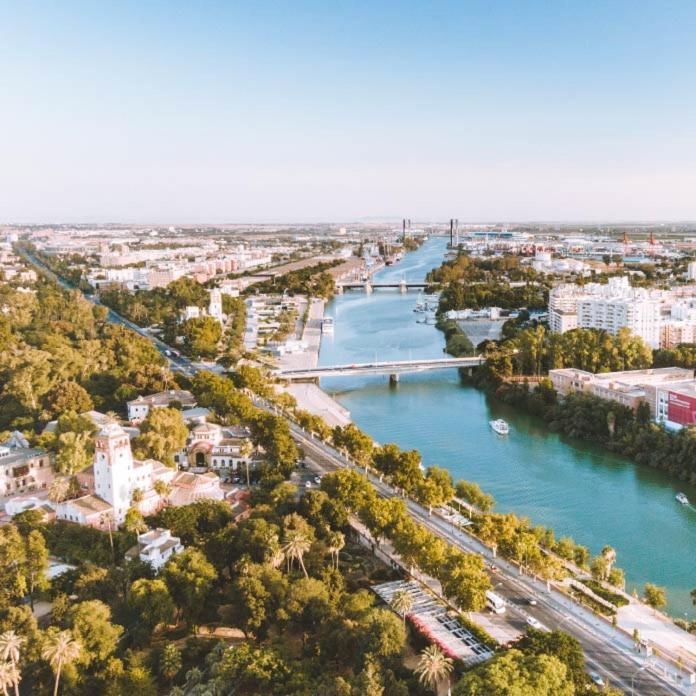 Sevilla Centric Suit Ngoại thất bức ảnh